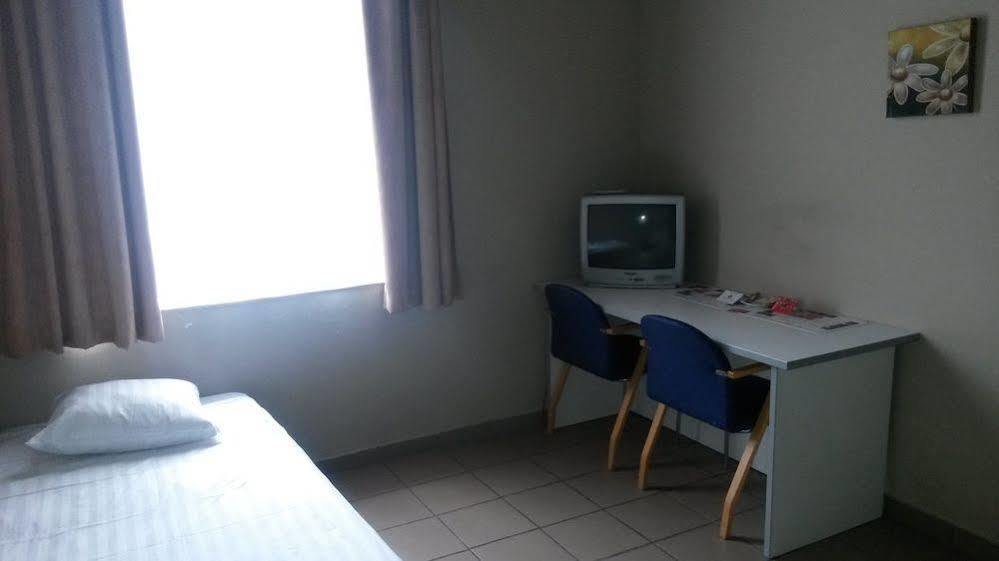 Budget Flats Leuven Lovaina Exterior foto