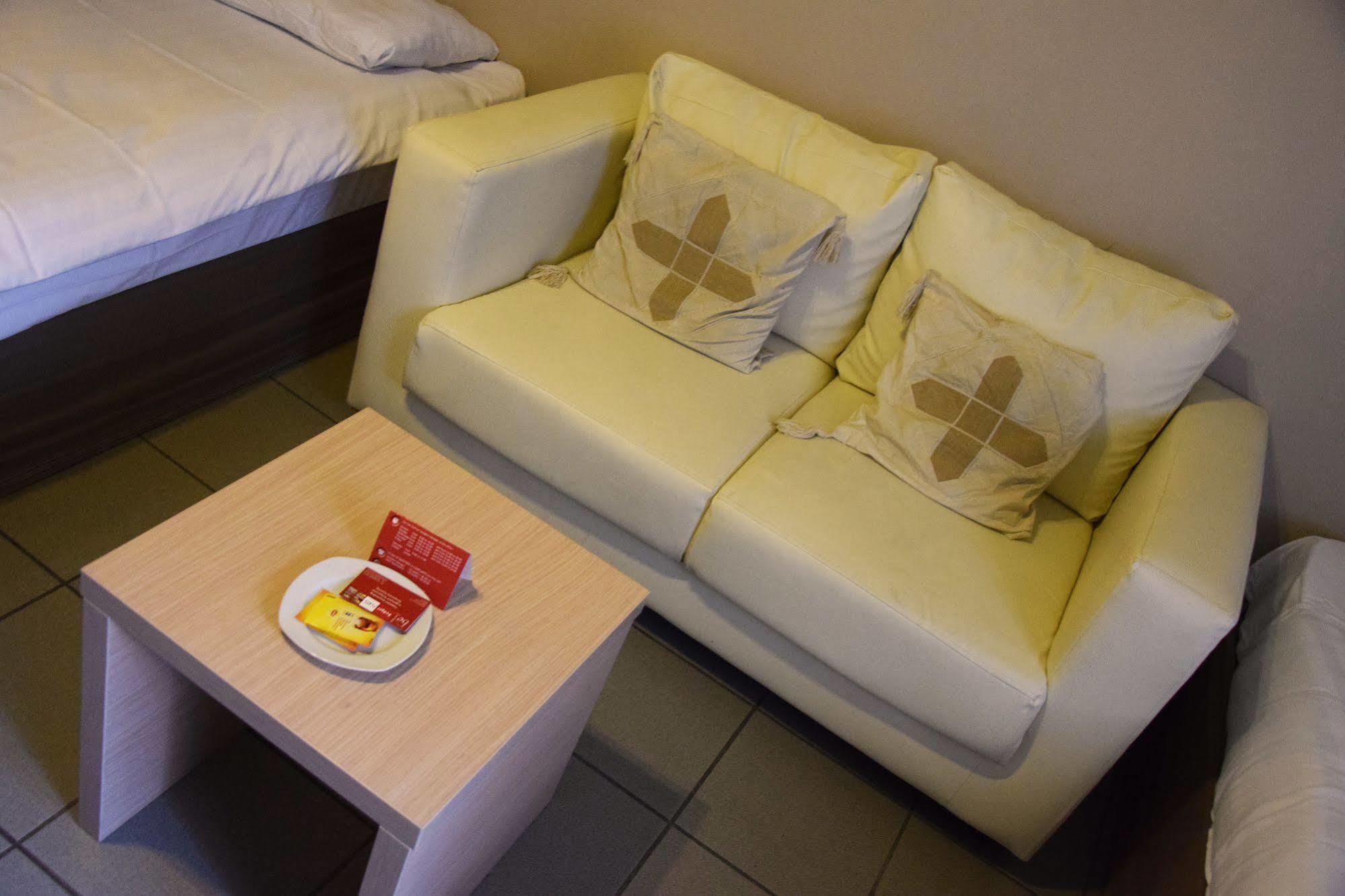 Budget Flats Leuven Lovaina Exterior foto